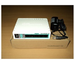 Vos routeurs Mikrotik RB750 à partir de 45.000XAF