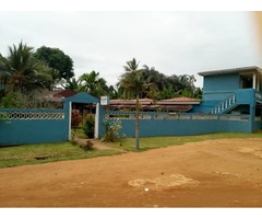 Hôtel à vendre à Kribi en bordure de mer avec plage